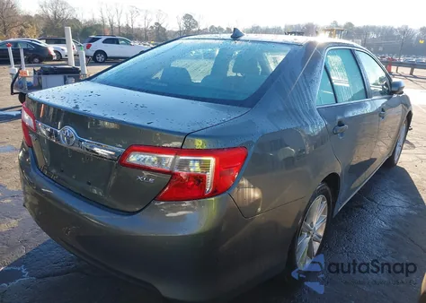 2012 Toyota Camry Xle V6 z USA, uszkodzony, nr VIN 4T1BK1FK8CU522255